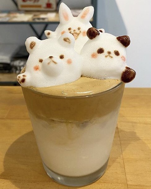 東京都浅草にあるお店「HAT COFFEE」の、芸術的で超かわいい３Dラテアート✨ 