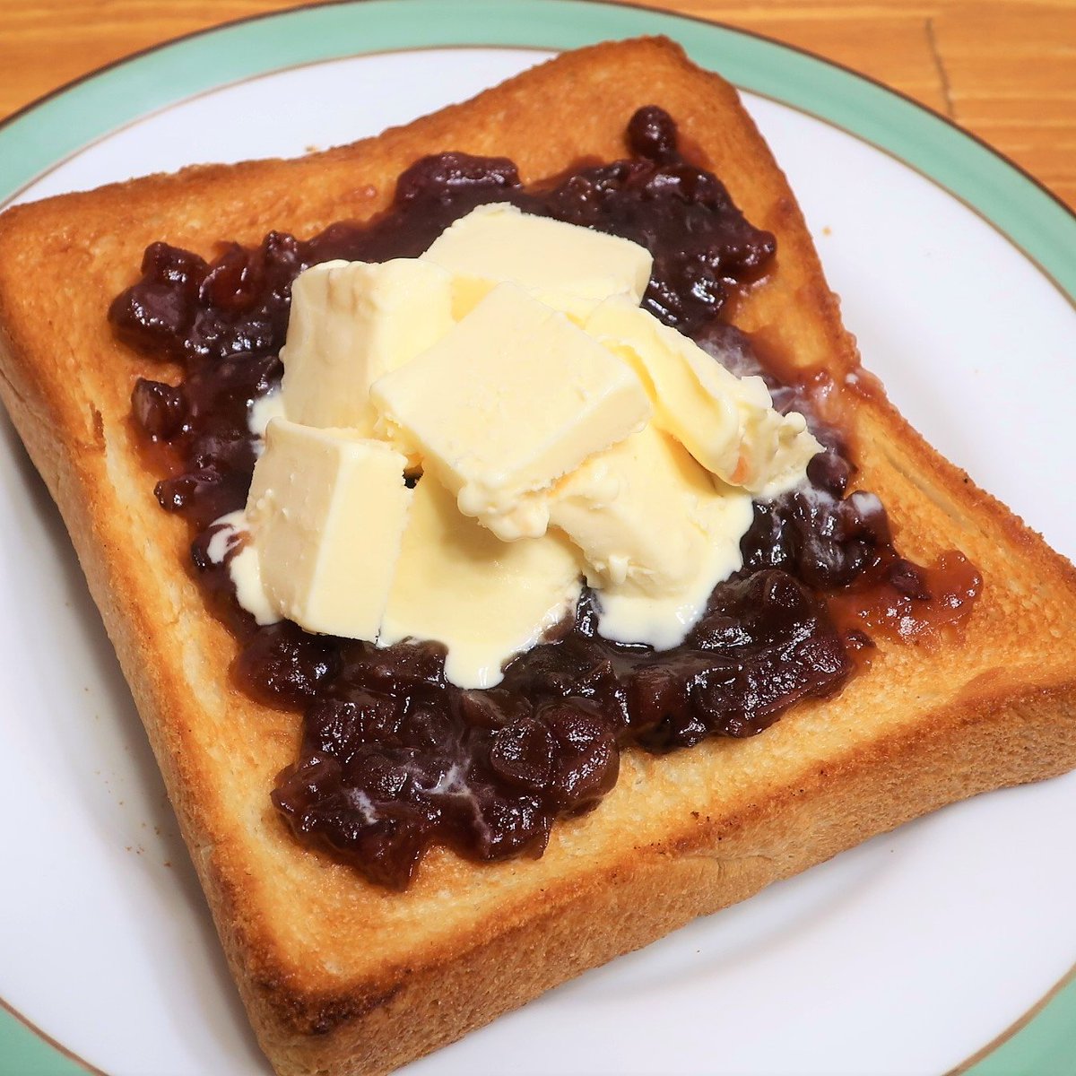 かじるバターアイスが名古屋に来るとどうなるか 知らんのか  カロリーの暴力が生まれる 