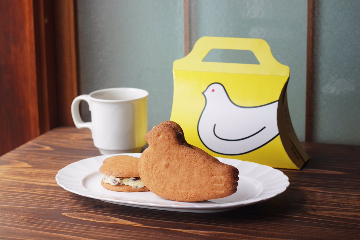 市販のクッキーに手づくりのレーズンバターをはさんでいるのを最近SNSで何回か見ました