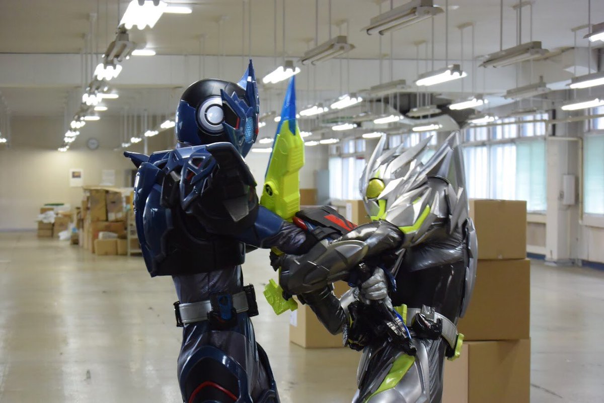 誇り高きファッションモデルヒューマギアが登場