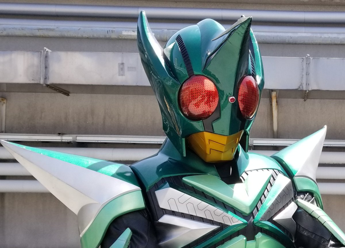  スタイリッシュで本当に今でもザビーもキックも大好きだ…