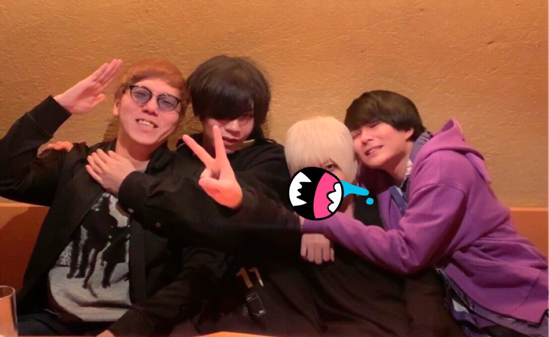 昨夜はマホトくん、ヒカキンさん、米津さん、まふまふでお酒を飲みにいきました