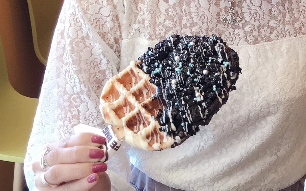  これがざっくざくで超絶美味いからぜひ全国のオレオ好き、オレオを愛する者たち、オレオを憎む者たち、全てのオレオ関係者に伝われ 