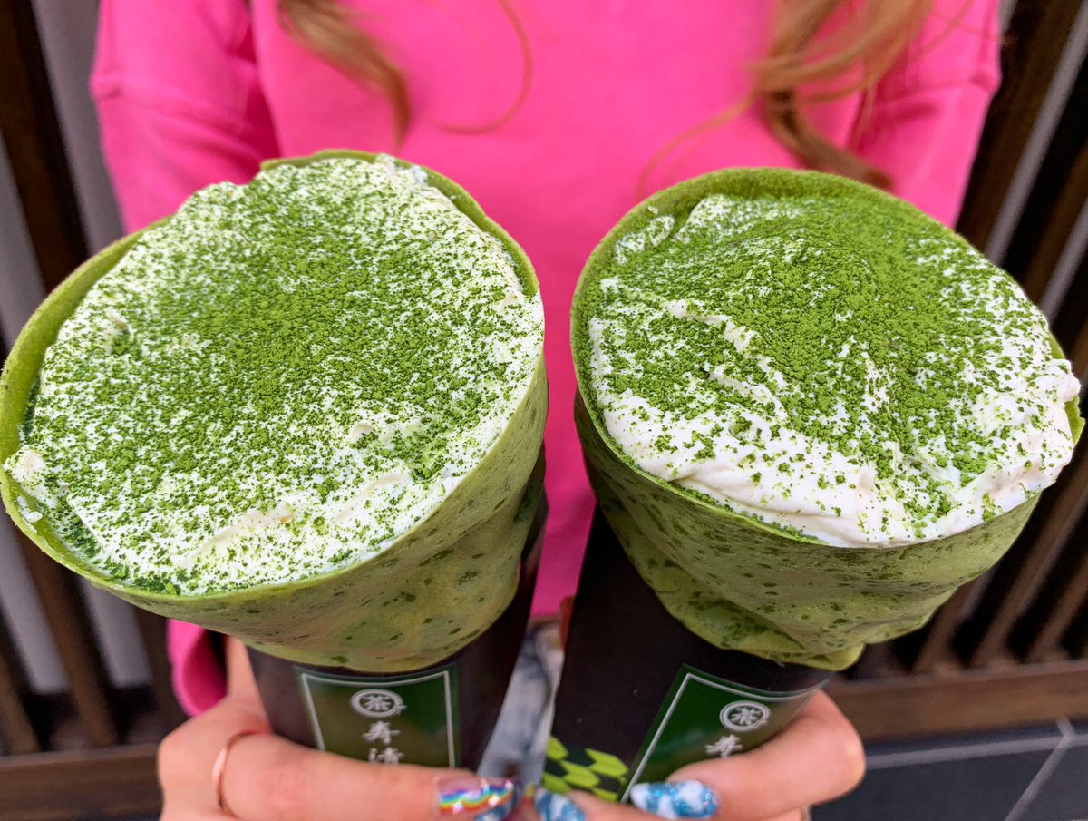 これがマスカルポーネクリームたっぷり超絶美味いからぜひ全国の抹茶好き、抹茶を愛する者たち、抹茶を憎む者たち、全ての抹茶関係者に伝われっ