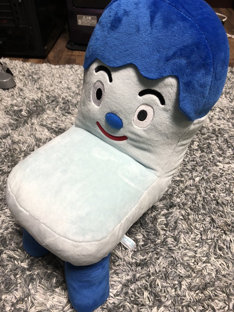 椅子壊れたからAmazonで買ったら大きさ間違えたわ 