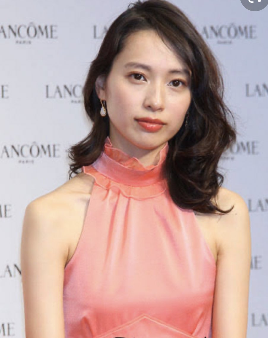 石原さとみ33歳 新垣結衣31歳 戸田恵梨香31歳 深田恭子37歳  信じられん……