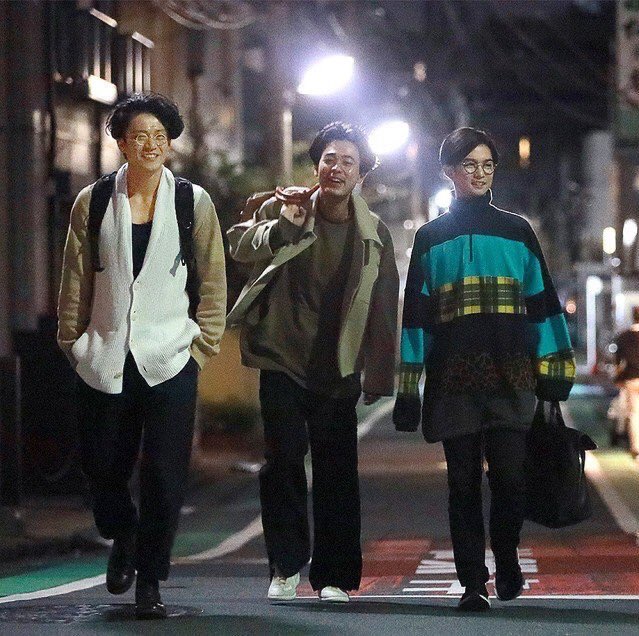 小栗旬と成田凌と千葉雄大と瀬戸康史が一緒に飲んでたとかエモすぎるだろ……混ぜてくれ金はいくらでも払う