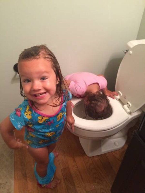 親が目離した隙にとんでもない事をしでかす子供シリーズほんと好き 