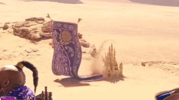 アラジンとジーニーが砂漠で話してるシーンの魔法の絨毯、座り込んで何してるんだろう