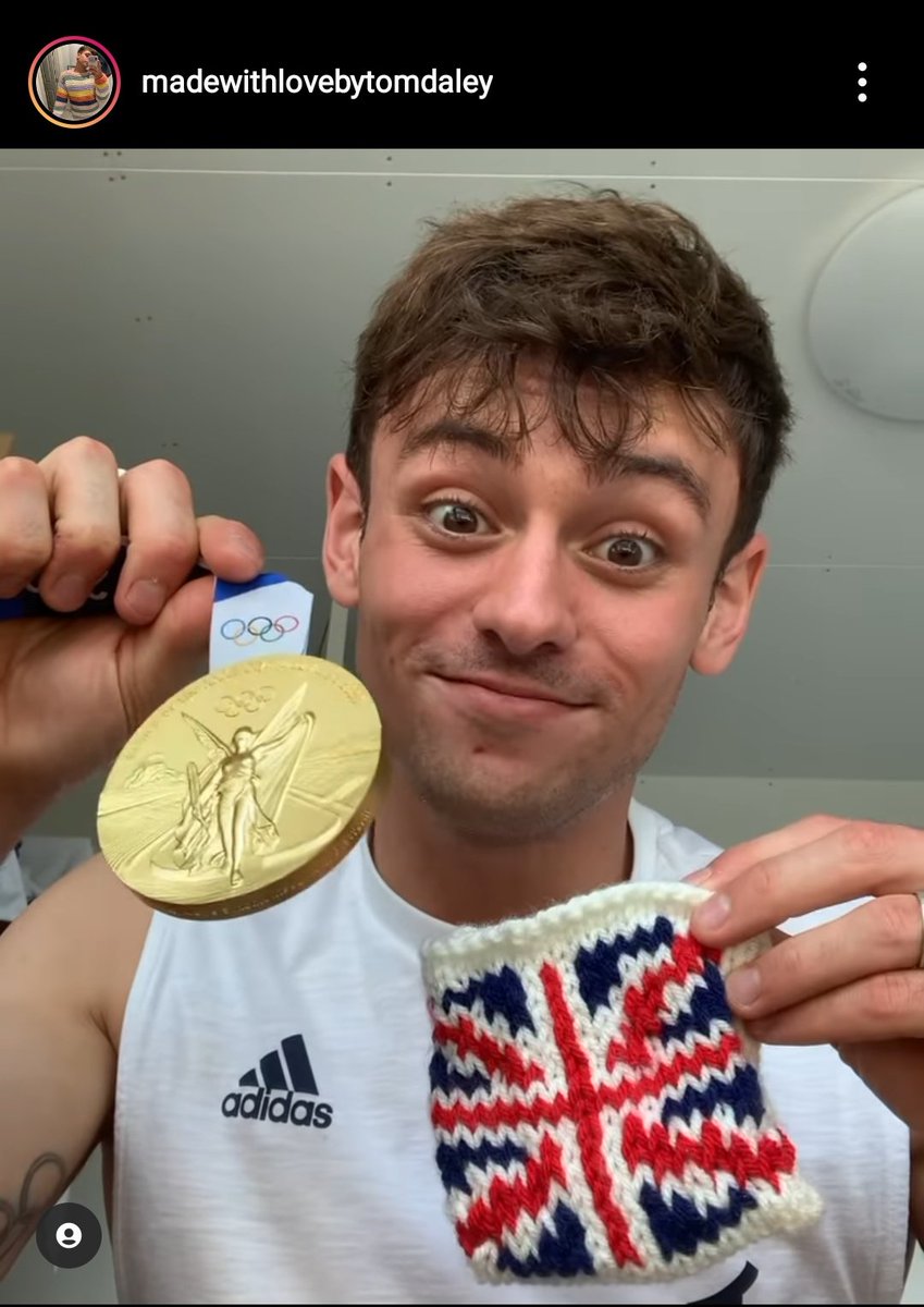 編み物上手なイギリス人をフォローしてたらまさかの飛び込みオリンピック金メダリストだった