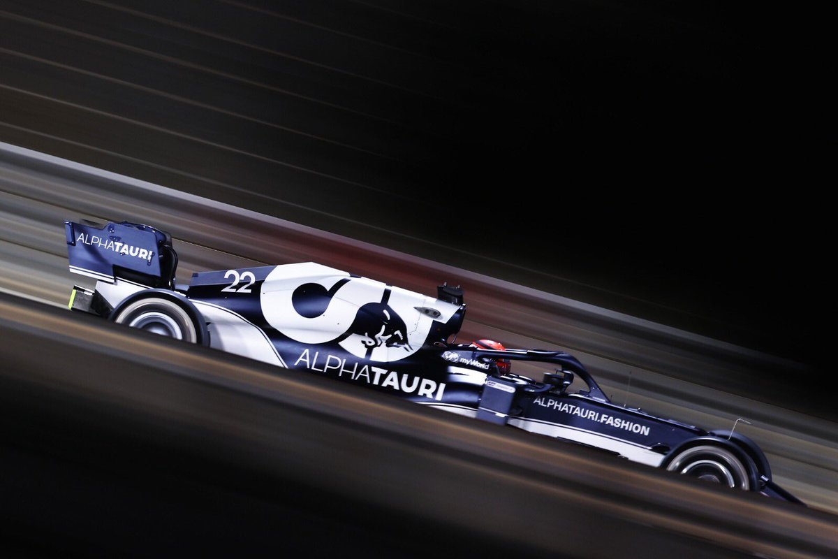  スタートが上手くいかず1周目にポジションを落としてしまい、挽回すべくオーバーテイク