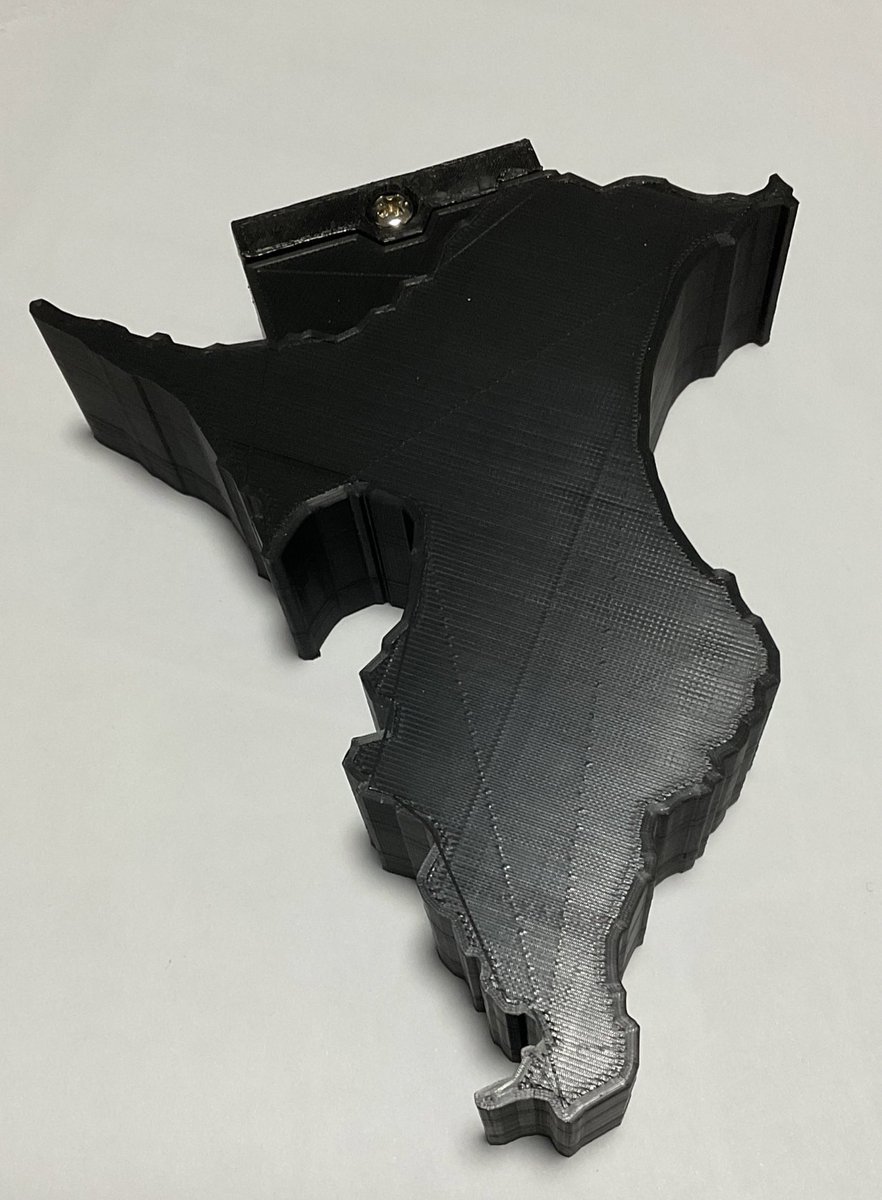  強度的に乱暴には扱えないですが、握りやすさは結構良いと思います