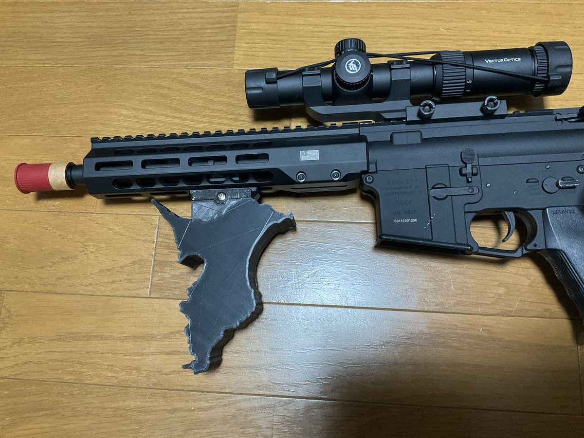  強度的に乱暴には扱えないですが、握りやすさは結構良いと思います