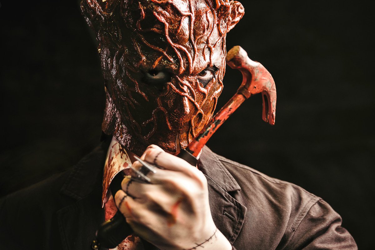 【コスプレ】 ドロヘドロ /dorohedoro  掃除屋  心 shin: しの / 能井 noi: あっきー  2人が動いてて幸せの極みどうしよ  #ドロヘドロ #dorohedoro 