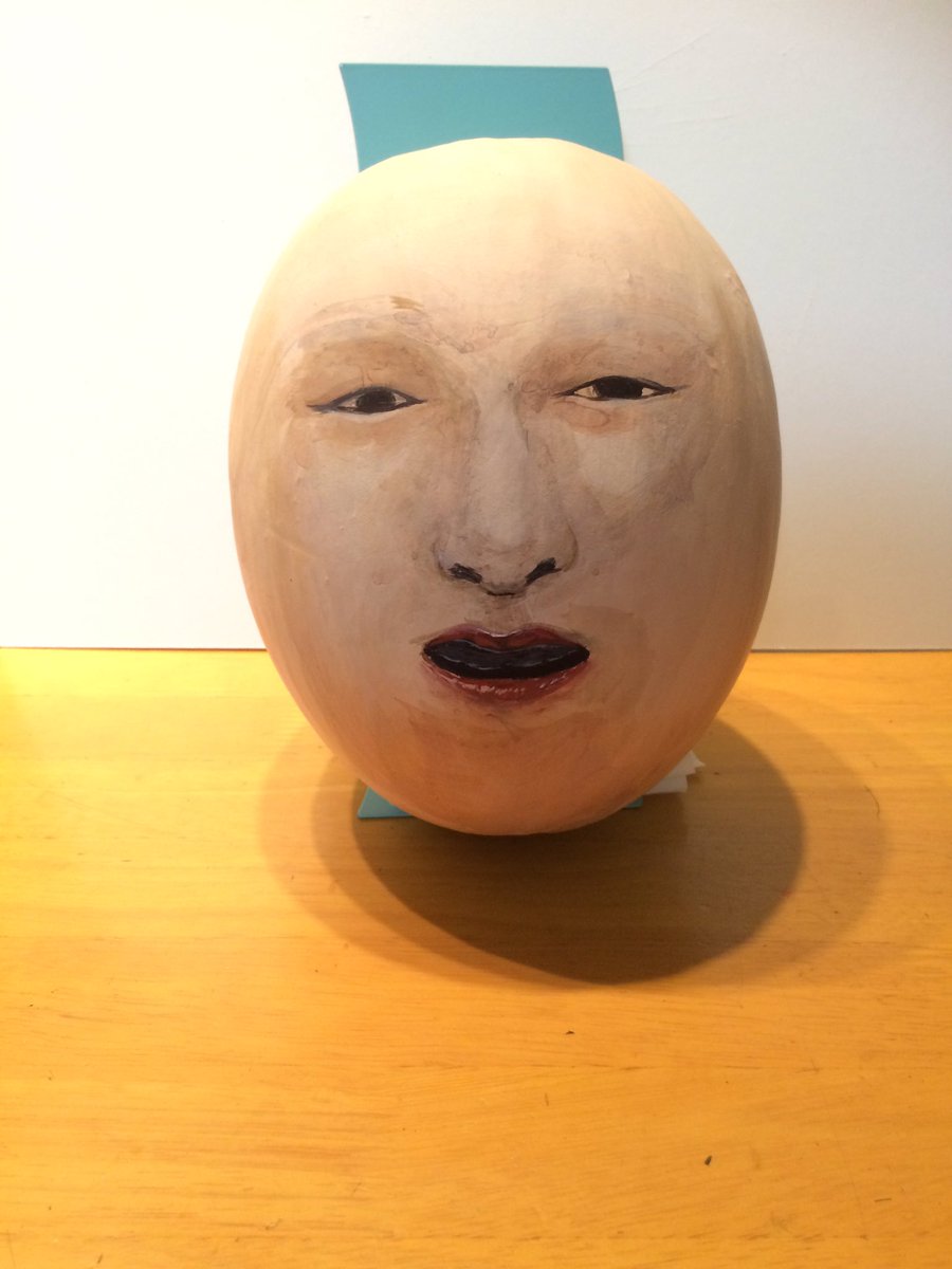 絵の具でハネデシューメロンに顔描いて親に怒られた馬鹿はここです。 