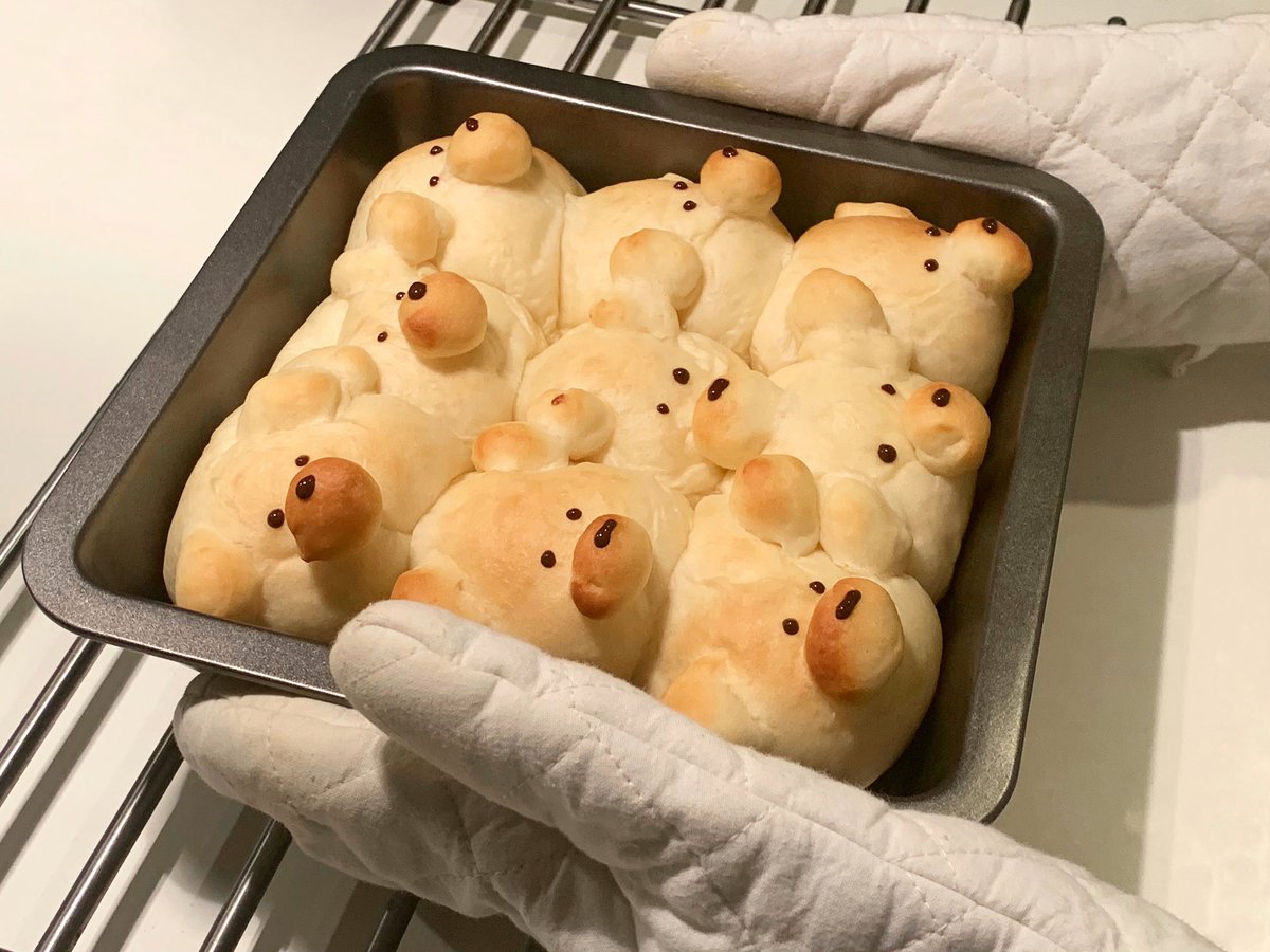 焼きたてちぎりいぬパン 