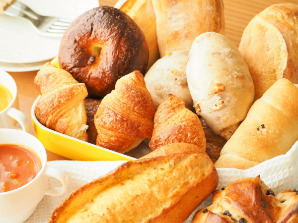 ベーカリーショップのパン製造スタッフ＠あざみ野【時給1,500円＋交通費／週3～OK】（TLFs007あざみ野AG00277）