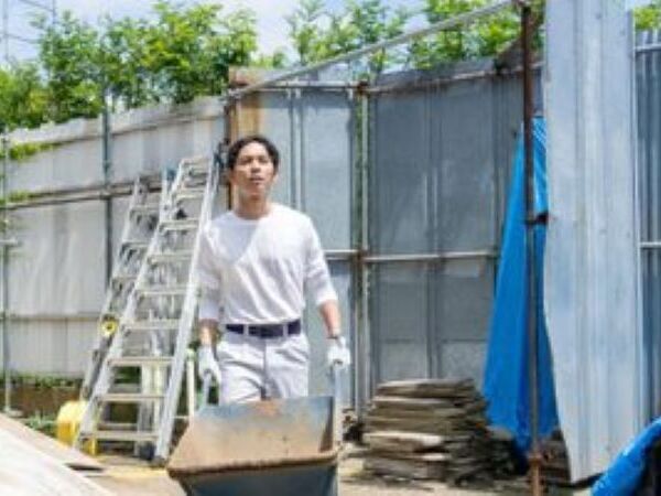 「津人材」＜解体・ガラ運び＞電話応募なら当日面接→翌日勤務スタートOK♪履歴書不要で面接ＯＫ！髪型・髪色自由♪全額日払い→現金手渡し♪
