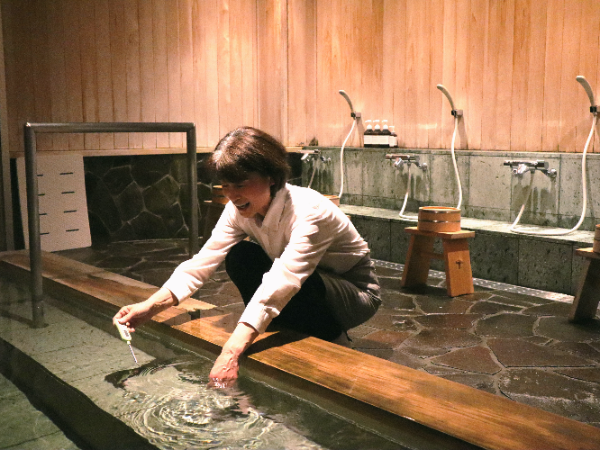 ホテル「里海邸」【パート・アルバイト/バックヤード業務】★業界＆職種未経験者歓迎　★WワークOK　★土日時給100円アップ　★接客なしのお仕事