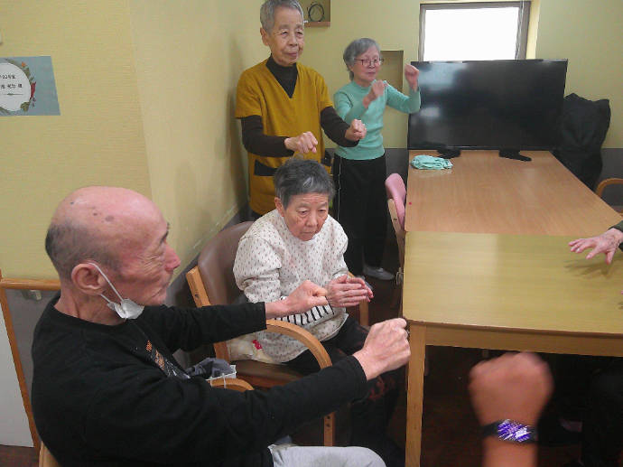 【ナチュラル林寺】動いて楽しく、笑顔の時間