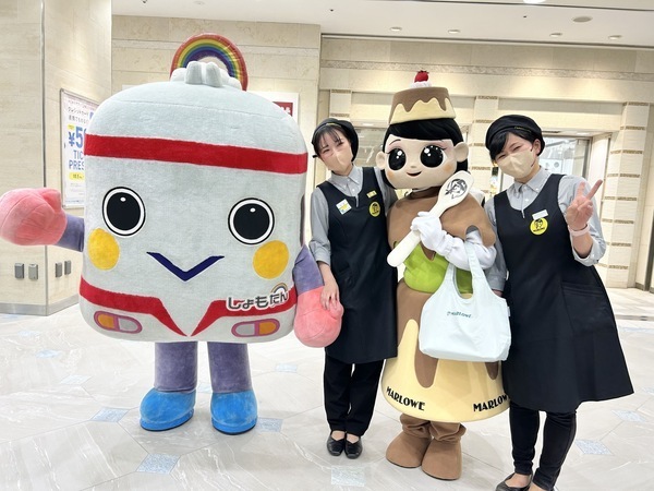 10月18日には、ルミネウィング店3周年
を迎えます。（昨年の周年祭の様子。）