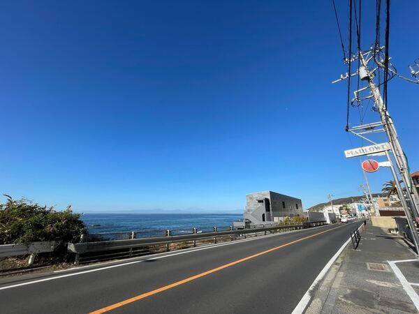 【店舗の清掃スタッフの募集】◎豊かな自然に囲まれた環境で朝の時間を有効活用しませんか？◎マーロウ秋谷本店と逗葉新道店での清掃のお仕事です◎AM8：00-11：00or 7:00-10:00◎週3日程度◎車・バイク通勤OK 