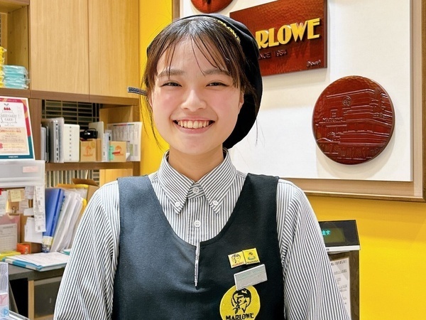 採用になった方の教育担当のアシスタント
マネージャーです。宜しくお願いします。