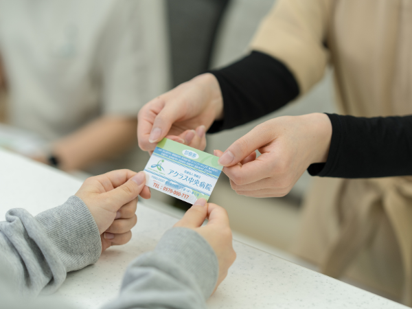 【正社員／医療事務／経験不問】★鹿児島中央★県内では希少な専門病棟◎若いスタッフが多く活気に溢れる職場です◎IT化推進で業務負担を軽減◎表彰制度・福利厚生が充実◎有休取得率ほぼ100％◎