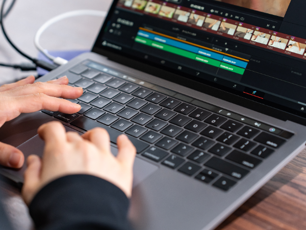 キーボード入力ができれば大丈夫！
Exce,lWord,動画編集の研修あり
