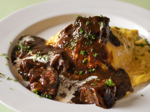 赤クマ食堂　大丸札幌／料理人