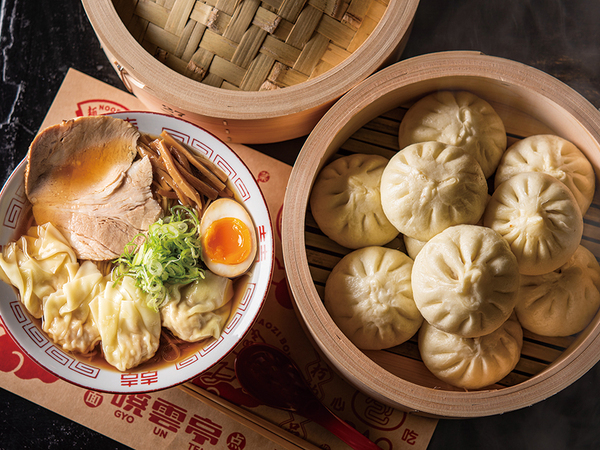 暁雲亭　ふかや花園プレミアム・アウトレット／料理人