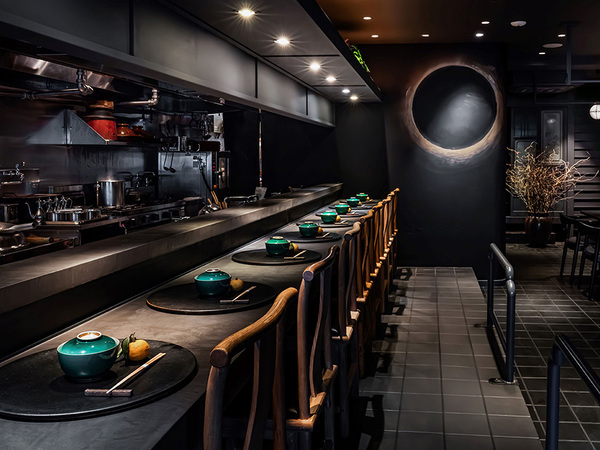 暁 西麻布 XIAO／料理人