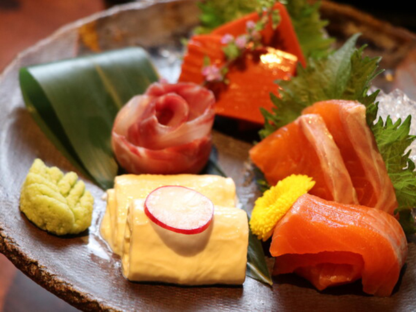 地元食材×創作料理をテーマにした
「地産地消コース」も要チェック！