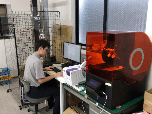 【技術職／正社員】経験者優遇／モノづくりの経験が生かせる／防犯・防災・生活グッズの企画開発／資格取得サポートあり／賞与年2回／昇給年1回