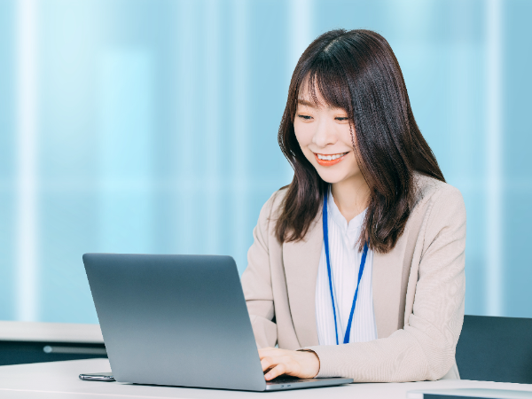 15時まで＆残業はなし！
プライベートを大切にしながら働けます。
