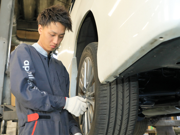 【正社員/整備士：カーセブン函館西店】≪自動車整備士2級以上お持ちの方限定募集★≫カーセブン併設の整備認証工場が新設オープン予定！月給33万円以上・年収450万円以上も可能な好待遇！今回がはじめての整備士募集◎立ち上げメンバーとして、一緒に新しい工場をつくっていきませんか？≪４週8休/日曜・祝日休み≫