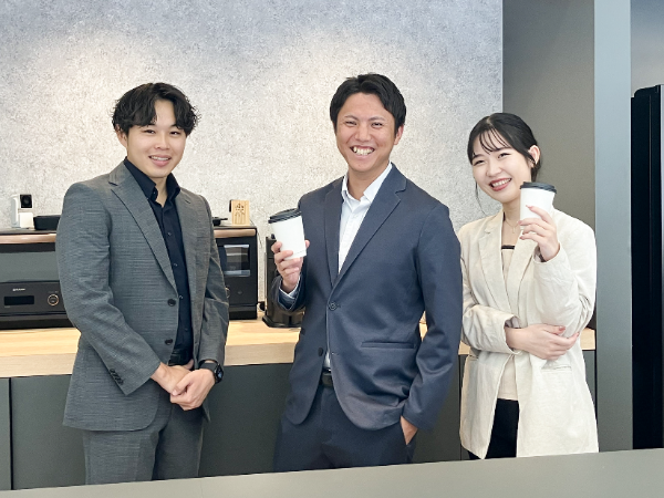 【柏/物流・工程管理スタッフ|正社員】◎カンタンなPC操作から始められる管理スタッフの募集 ◎経験を活かせる、未経験も歓迎 ◎20代~30代が活躍、第二新卒歓迎 ◎完全週休2日制(シフト制)&年間休日127日 ◎東証プライム上場企業 ◎福利厚生充実 ◎特別休暇あり