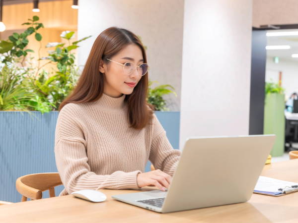 【東京|正社員】年休127日★商品開発プロジェクト管理スタッフ【東証プライム上場企業】