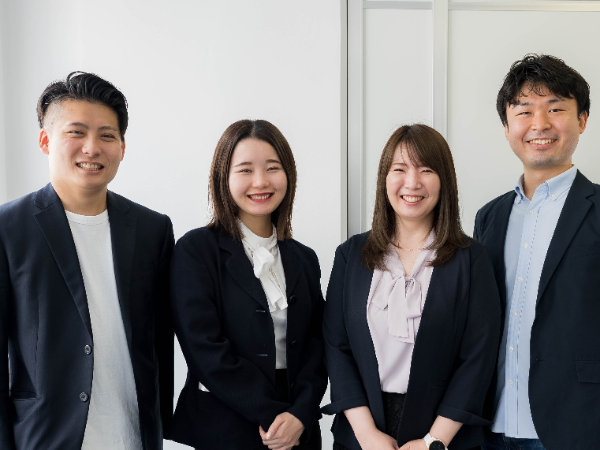未経験からIT業界にチャレンジ！継続率98.7%の採用SaaSのフィールドセールス職！求人業界出身者の方、活躍できます！