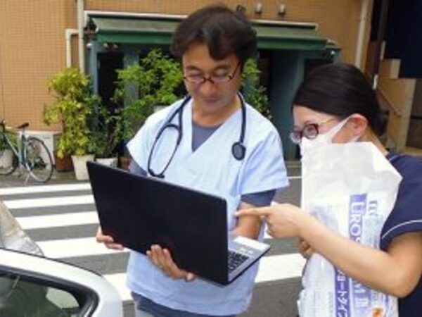医師の訪問に同行し、診療のサポートを
していただきます。