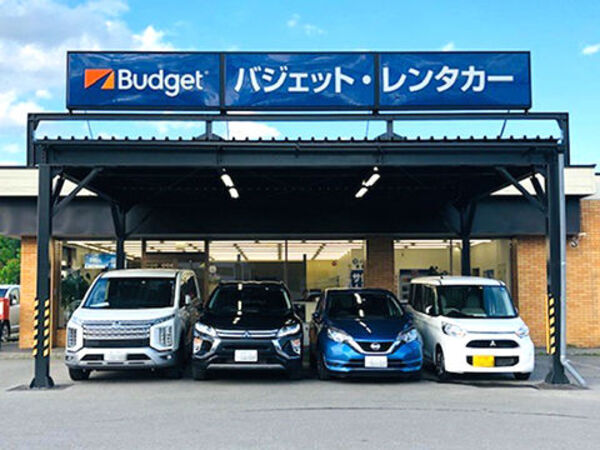 【短期アルバイト/レンタカー店舗洗車スタッフ：バジェットレンタカー新千歳空港店】≪北海道三菱自動車販売のグループ企業≫［夏の短期バイト］2ヶ月で10万円以上も可能！難しい業務なし◎通免許があれば応募可能★新千歳空港から店舗までの送迎あり・レンタカー貸与あり・週払いあり！夕方～閉店まで働ける方は採用率UP！？