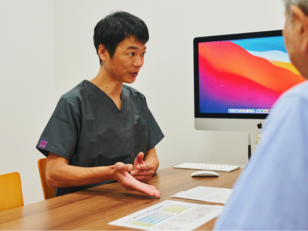 1施設あたり1日平均5件、
多いときで8件ほどの検査を行っています。