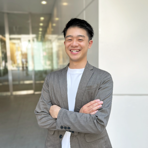 営業部営業第一課/リーダー/Y.DEGUCHI