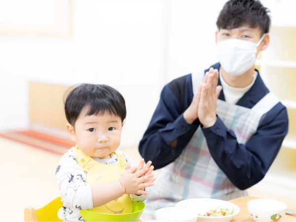 【契約社員／保育士募集】『ダイヤインターナショナル保育園富久』】0～5歳児の定員30名の小規模園なのできめ細やかな保育が可能です。子供が大好きな方大歓迎♪