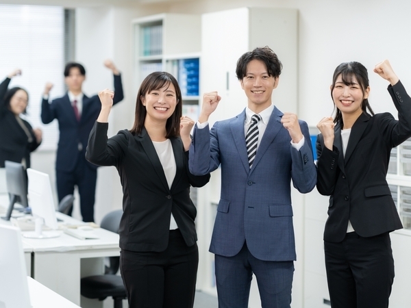 【正社員｜法人営業・ルートセールス】■業界未経験可■土日休み■週休二日制