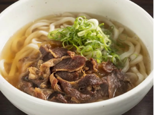 香川県名物
「本場讃岐うどん」を提供しています。