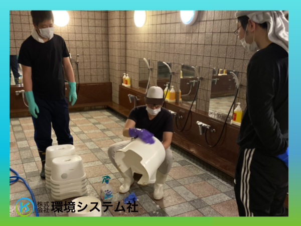 マニュアルがあるので安心！ 
50代、60代も活躍中！