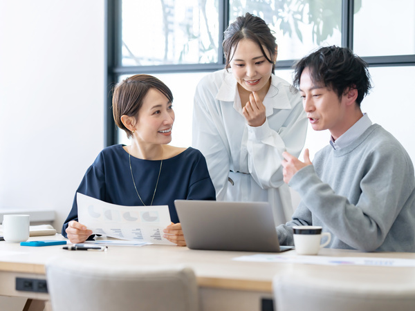 年間休日120日以上！
長く続けられる理由のひとつ☆