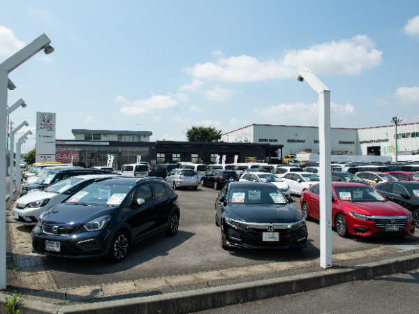 【菰野地区】中古車営業/高額インセンティブ/年間休日115日