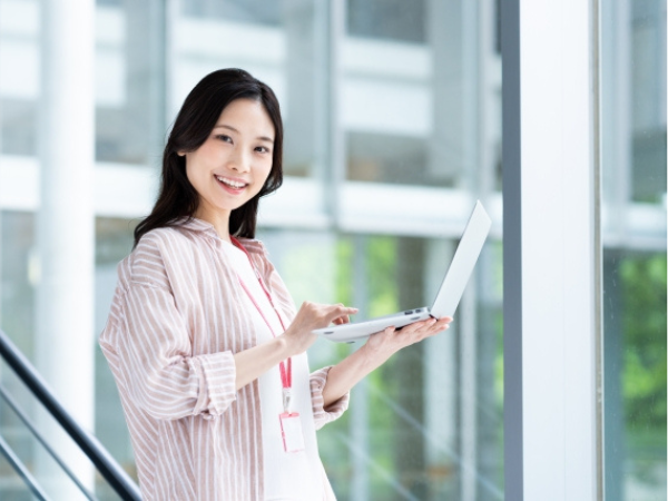時給2,200円以上／月収例39万円以上！フィールドエンジニア！複数名募集！